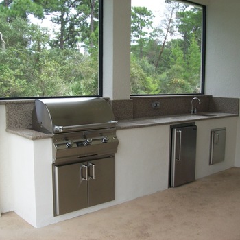 Outdoor Kitchens