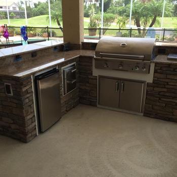 Outdoor Kitchens