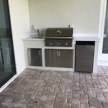 Outdoor Kitchens