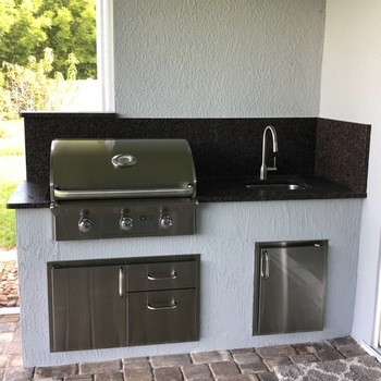 Outdoor Kitchens