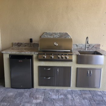 Outdoor Kitchens