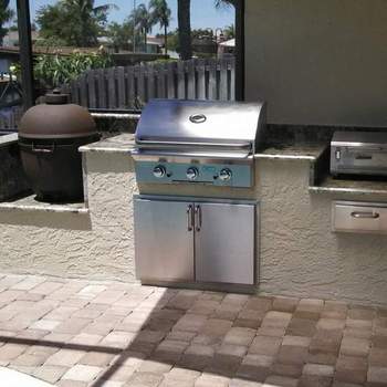 Outdoor Kitchens