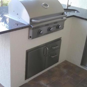 Outdoor Kitchens