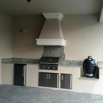 Outdoor Kitchens