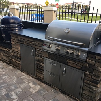 Outdoor Kitchens