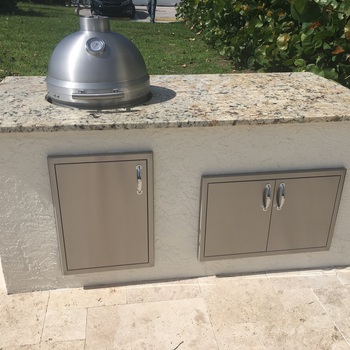 Outdoor Kitchens