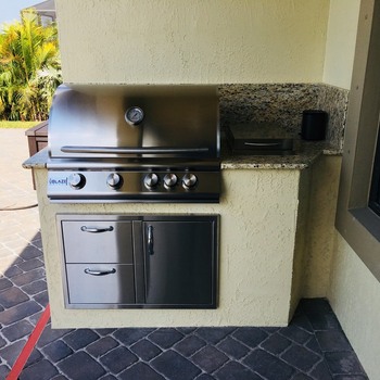 Outdoor Kitchens