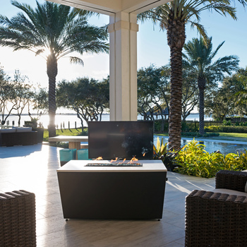 Fire Features & Outdoor Fireplaces