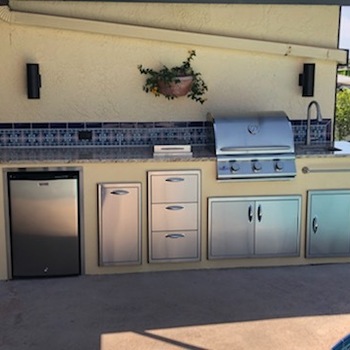 Outdoor Kitchens