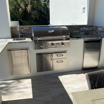 Outdoor Kitchens