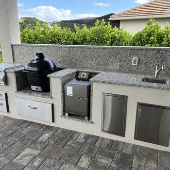 Outdoor Kitchens