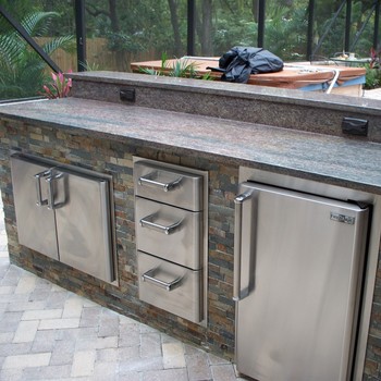 Outdoor Kitchens